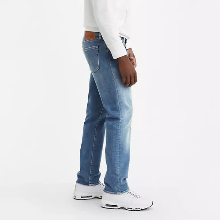 541 Athletic Taper Jeans