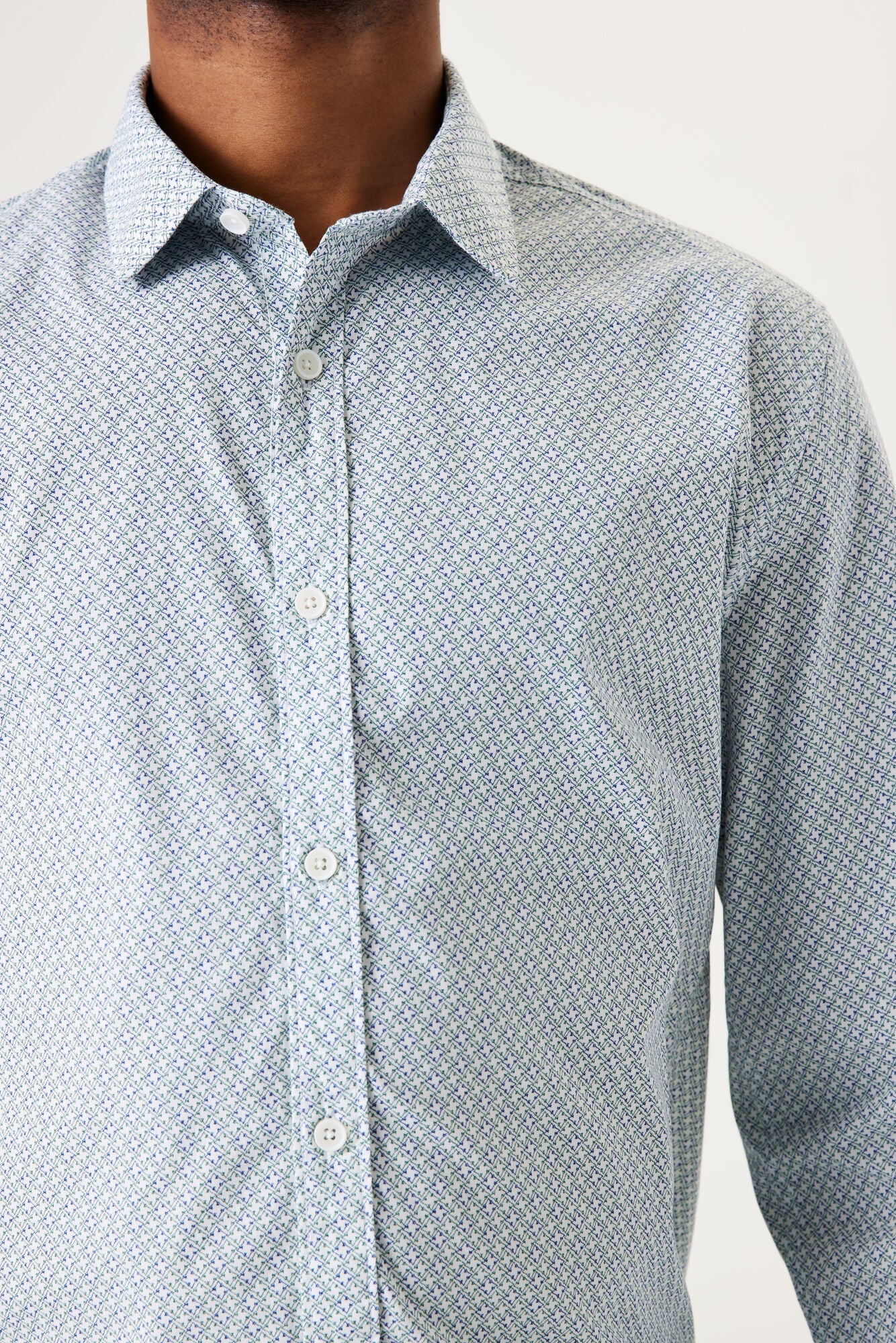 T41280 Dress Shirt with Print